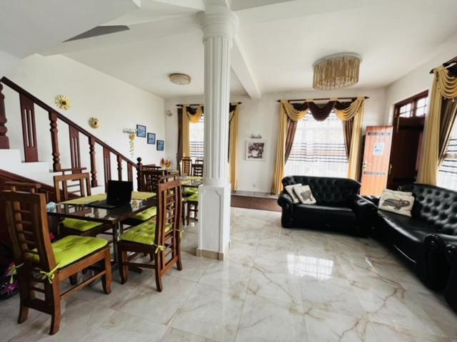 Thuring's Holiday Bungalow Nuwara Eliya Bagian luar foto